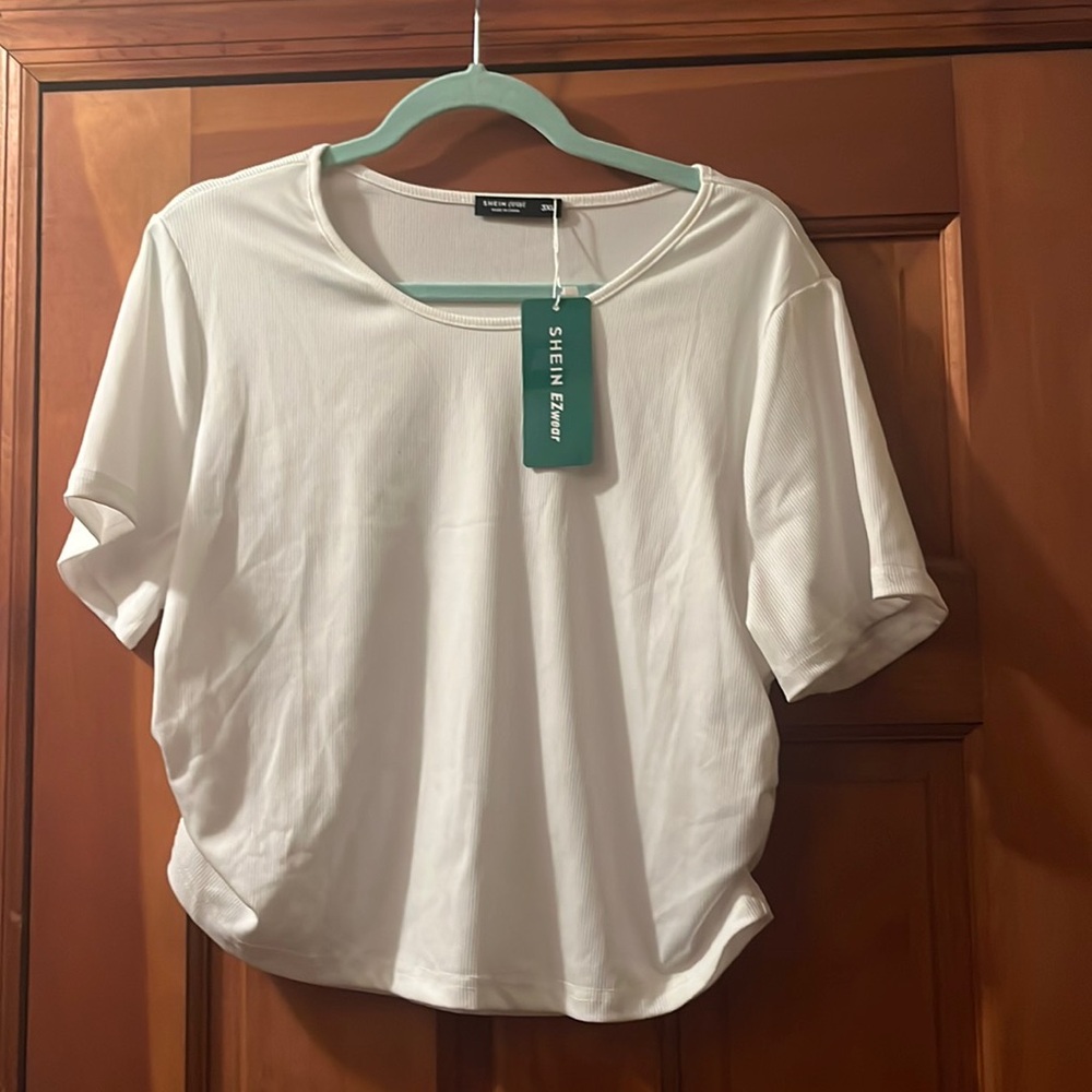 NWT SHEIN EZwear Plus Solid Crop Tee White Baby Tee